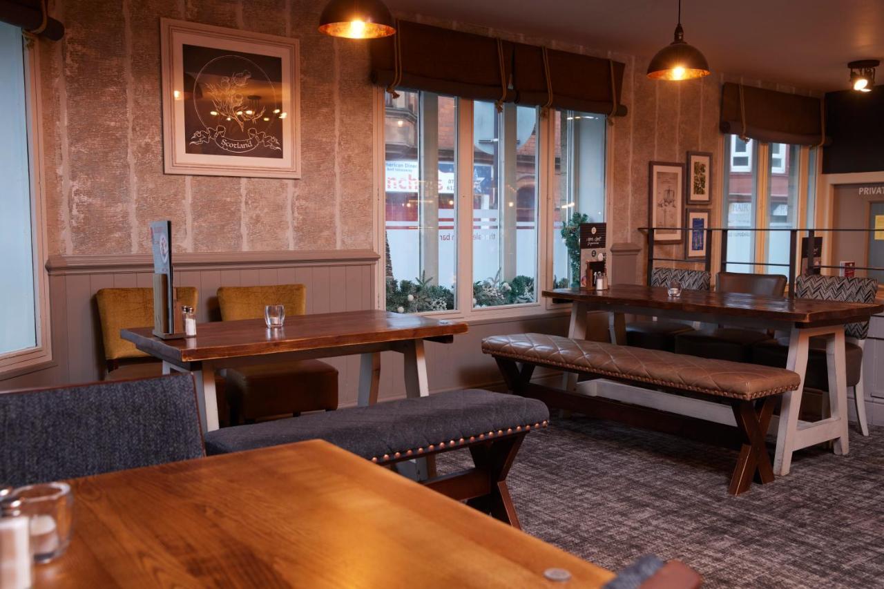 The Caledonian Hotel Leven  エクステリア 写真
