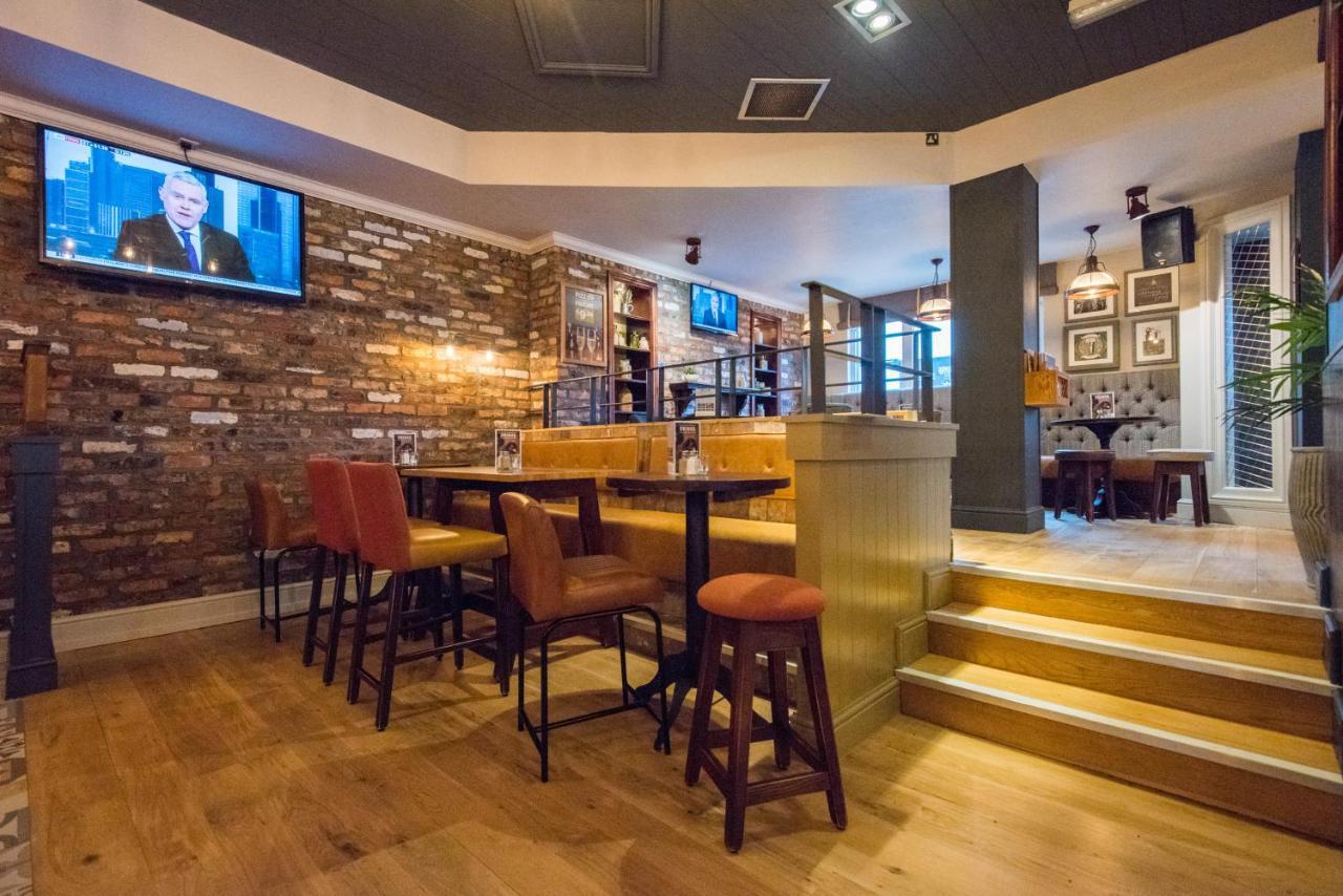 The Caledonian Hotel Leven  エクステリア 写真